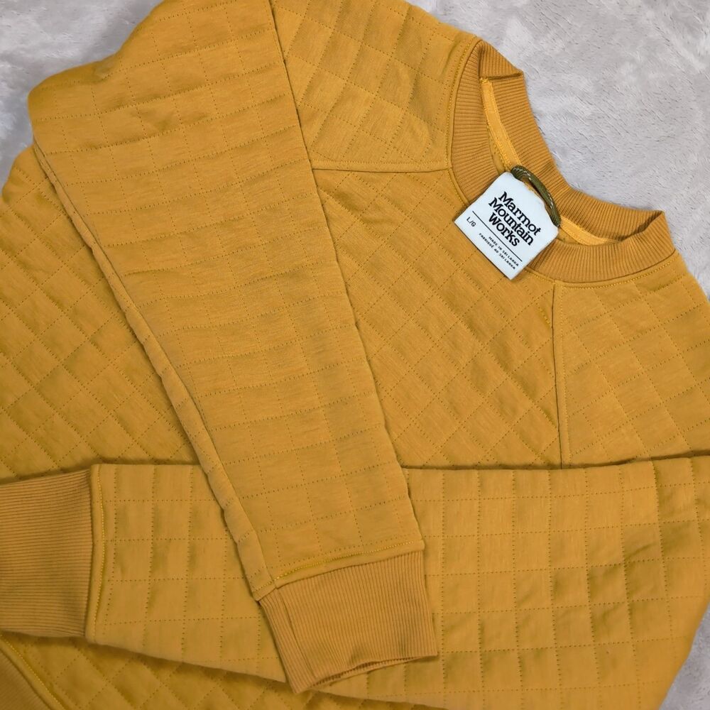 Marmot Roice Quilted Long Sleeve Crewneck Womens Large Gold Sweatshirt Outdoors